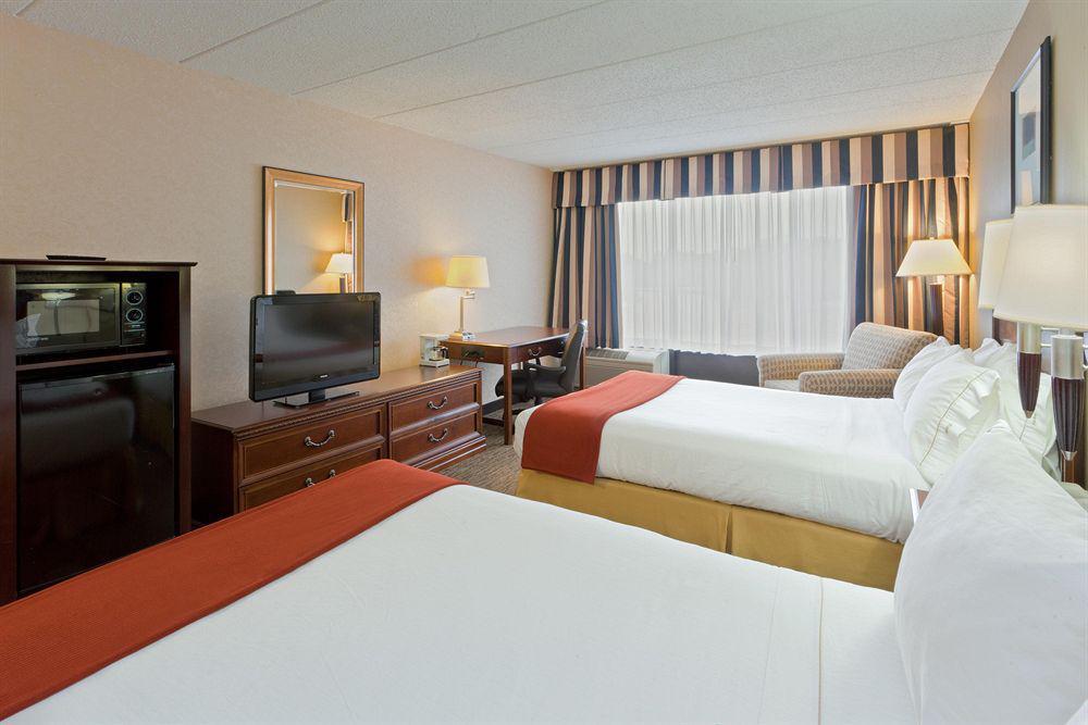 Holiday Inn Express Seaford-Route 13 Oda fotoğraf