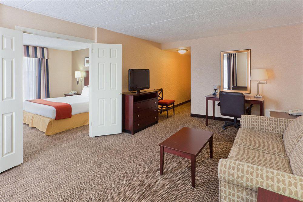 Holiday Inn Express Seaford-Route 13 Oda fotoğraf
